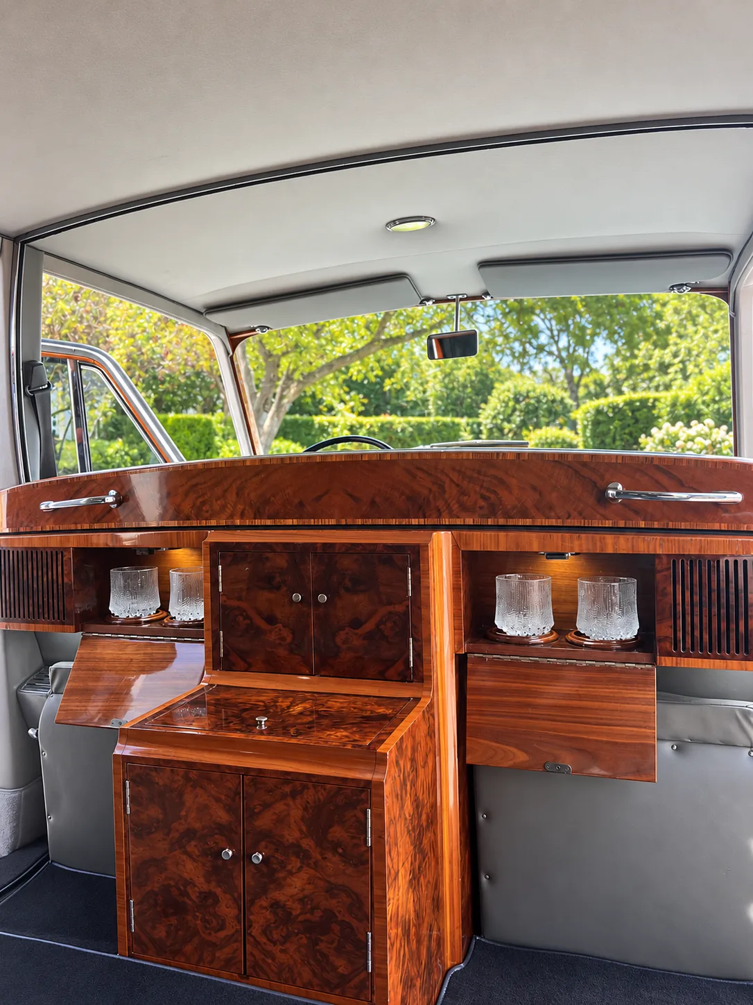 Photo from the LA Classic Rentals gallery